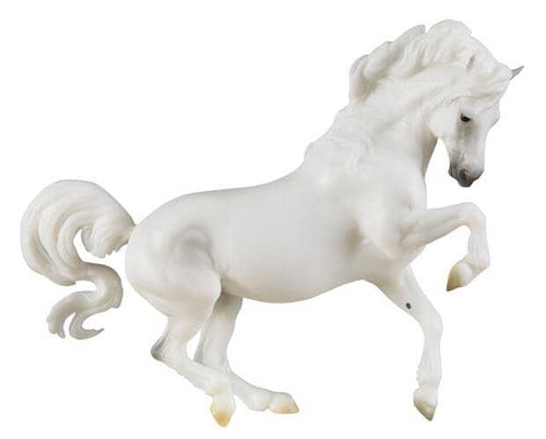 Breyer Banks Vanilla