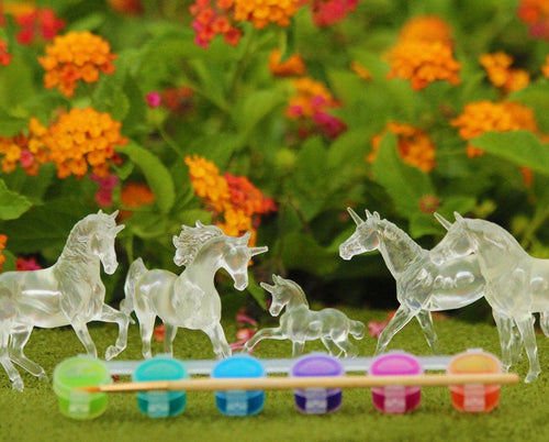 Breyer Suncatcher Unicorn Paint & Play