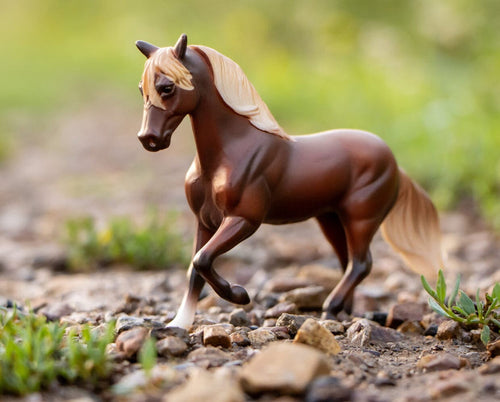 Breyer Mystery Horse Surprise: Exquisite Equines | Individual Blind Bag